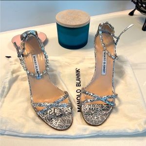 Manolo Blahnik, silver/black, size 9